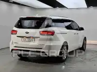 2016 KIA Carnival