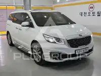 2016 KIA Carnival