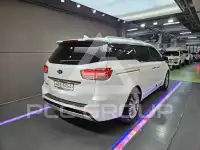 2016 KIA Carnival