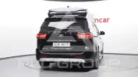 2016 KIA Carnival