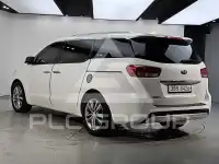 2016 KIA Carnival