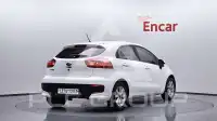 2016 KIA Pride