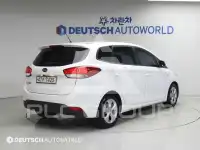 2016 KIA Carens