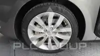 2016 KIA Carens