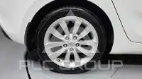 2016 KIA Carens