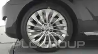 2016 Genesis G90