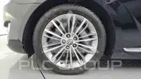 2016 Genesis G90
