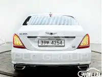 2016 Genesis G90