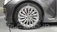2016 Genesis G90