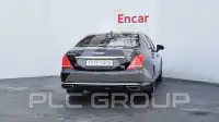 2016 Genesis G90