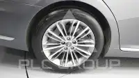 2016 Genesis G90