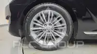 2016 Genesis G90