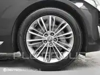 2016 Genesis G90
