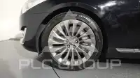 2016 Genesis G90
