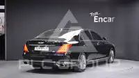 2016 Genesis G90
