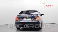 2016 Genesis G90