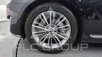 2016 Genesis G90