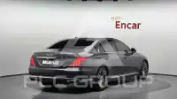 2016 Genesis G90