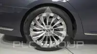 2016 Genesis G90