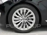2016 Genesis G90