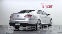 2016 Ford Taurus