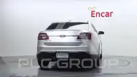 2016 Ford Taurus