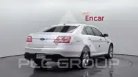 2016 Ford Taurus