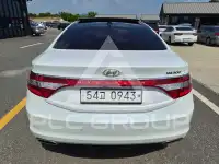 2016 Hyundai Grandeur