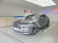 2016 Hyundai Genesis