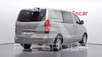 2016 Hyundai Starex