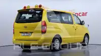 2016 Hyundai Starex