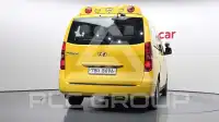2016 Hyundai Starex