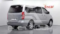 2016 Hyundai Starex