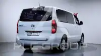 2016 Hyundai Starex