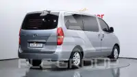 2016 Hyundai Starex