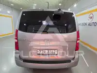 2016 Hyundai Starex