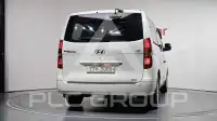 2016 Hyundai Starex