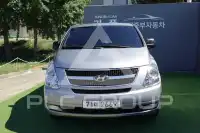 2016 Hyundai Starex