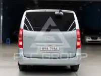 2016 Hyundai Starex