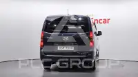 2016 Hyundai Starex