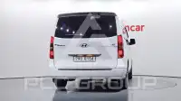 2016 Hyundai Starex