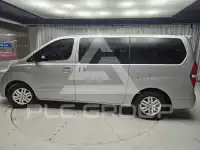 2016 Hyundai Starex