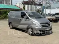 2016 Hyundai Starex