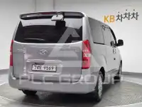 2016 Hyundai Starex