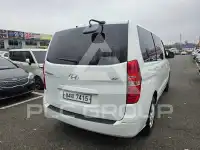 2016 Hyundai Starex