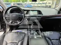 2016 Hyundai Aslan