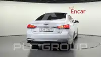 2016 Hyundai Genesis