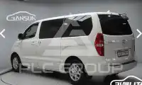 2016 Hyundai Starex