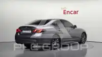 2016 Infinity Q70