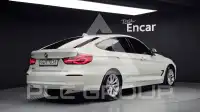 2017 BMW 320